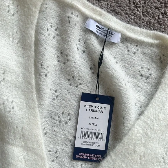 Smash & Tess Iskra Lawrence collab keep it cute cardigan - Picture 5 of 7